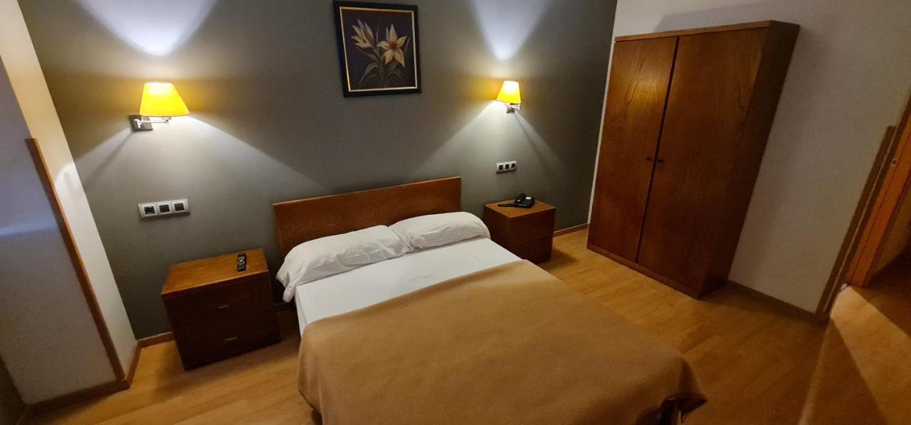 Hotel Ciudad De Корея Екстериор снимка