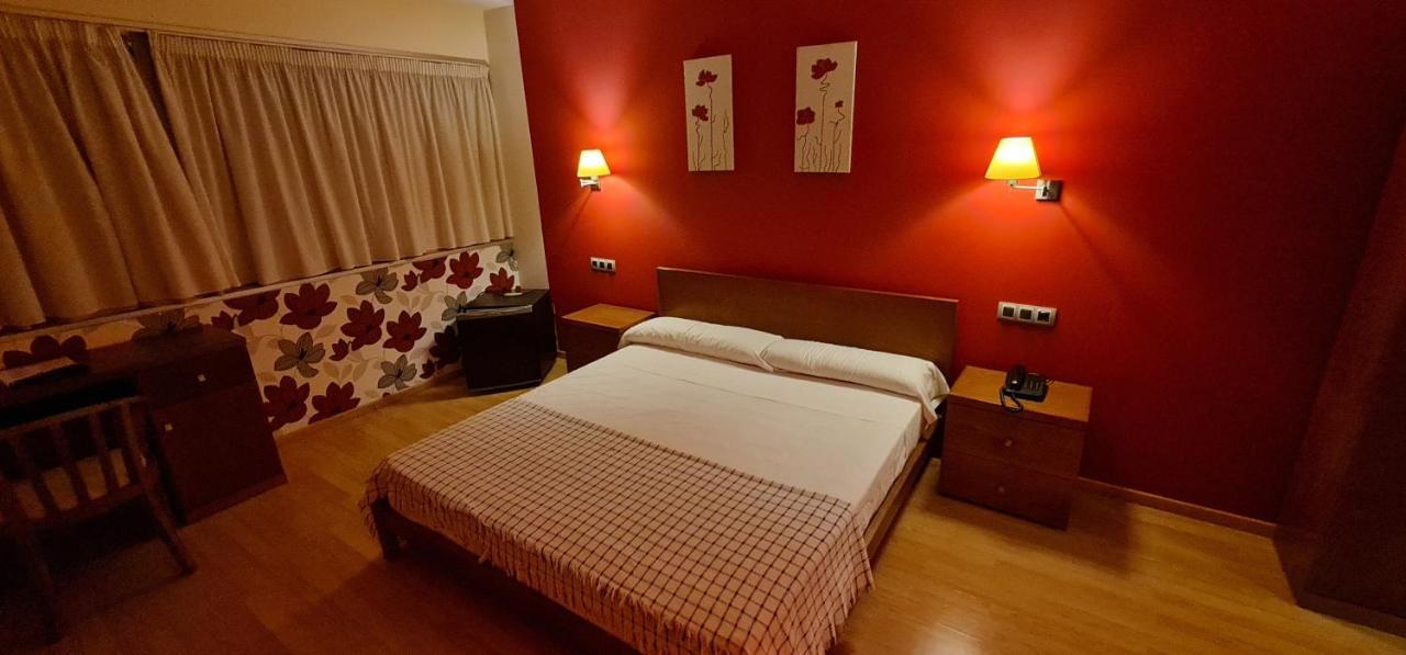 Hotel Ciudad De Корея Екстериор снимка